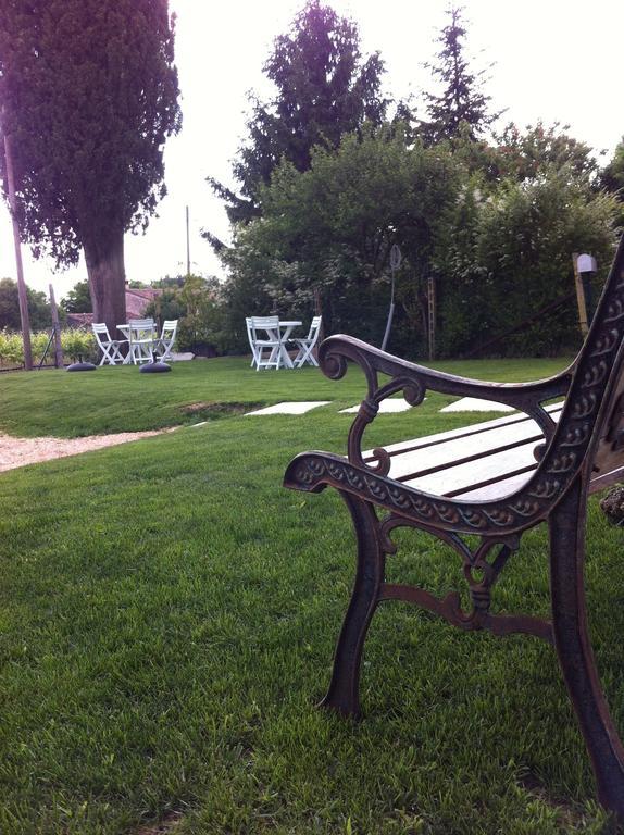 Bb Masotte Bed and Breakfast Sommacampagna Exteriör bild
