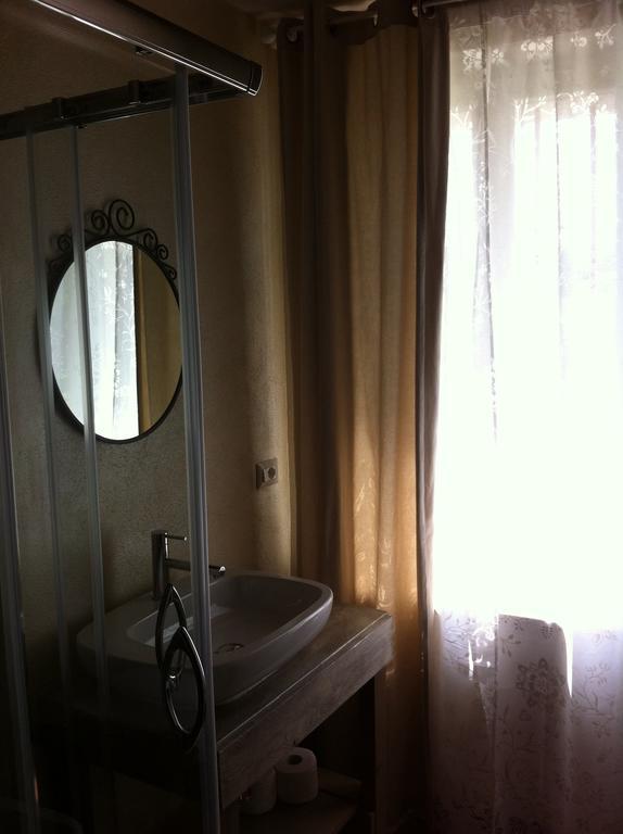 Bb Masotte Bed and Breakfast Sommacampagna Rum bild